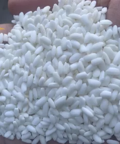 Gạo nếp nhung có hạt to, mẩy đều, màu trắng đục